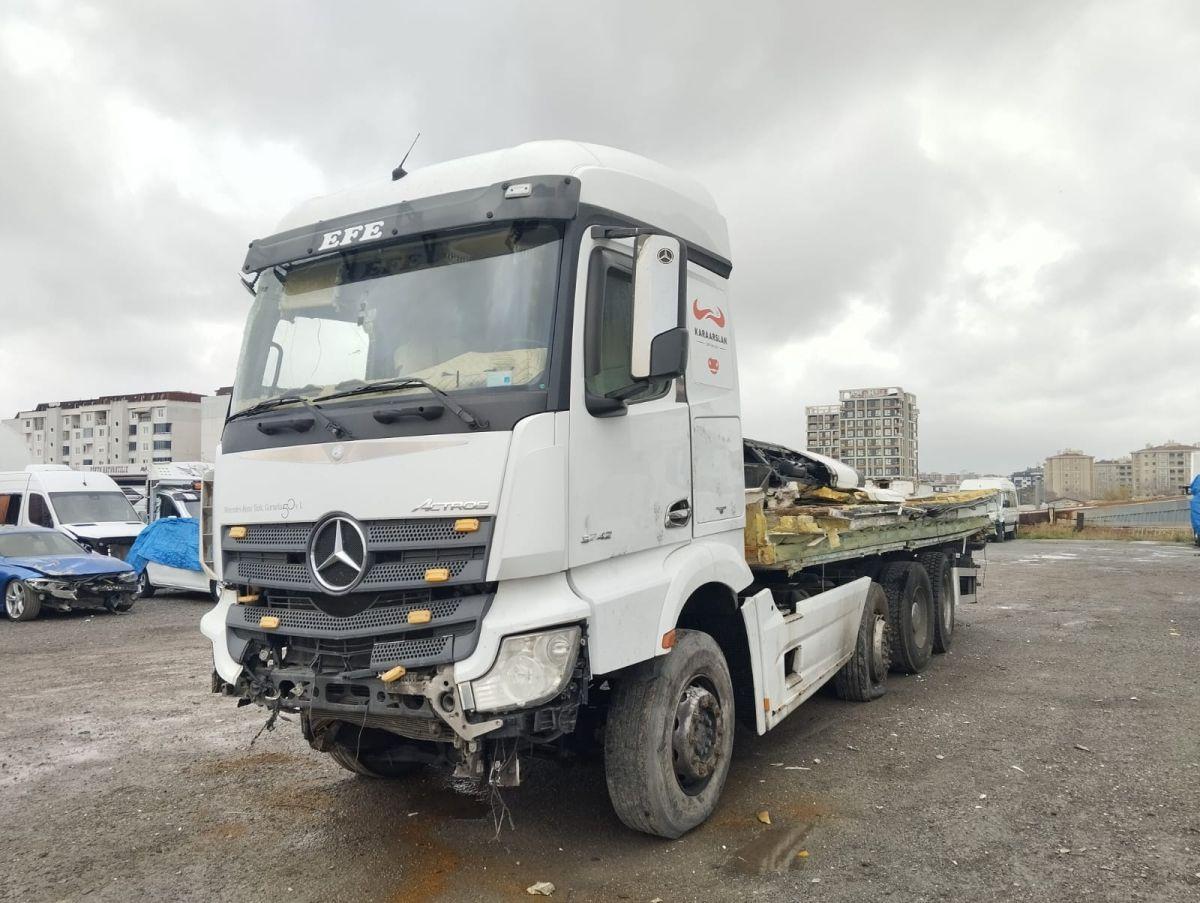 KAMYON ACTROS 3242 L E6