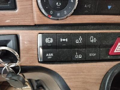 KAMYON ACTROS 3242 L E6