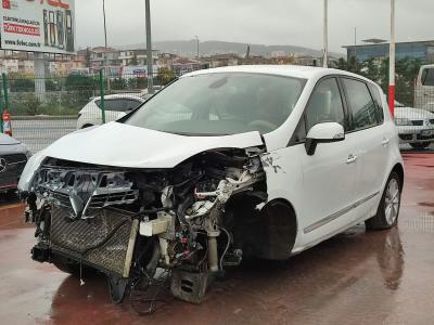 GRAND SCENIC PRIVILEGE 1.5 DCI 105 5KISI