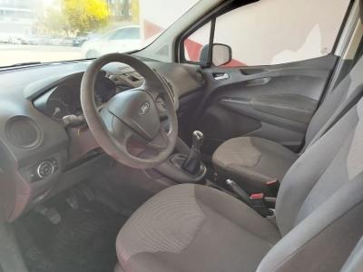 TRANSIT COURIER KOMBIVAN 1.5 TDCI 75 TREND