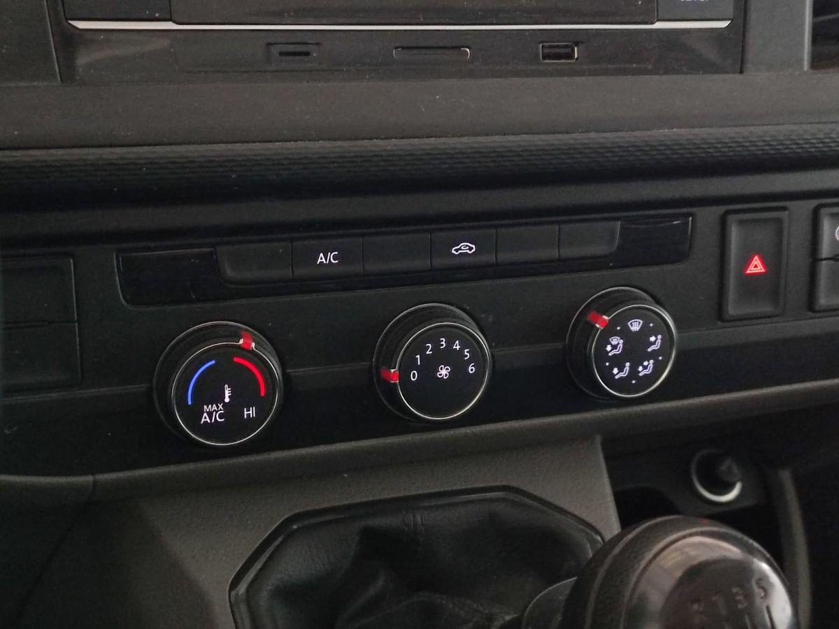 TRANSPORTER KAMYONET 5+1 LWB CIFT KABIN 110