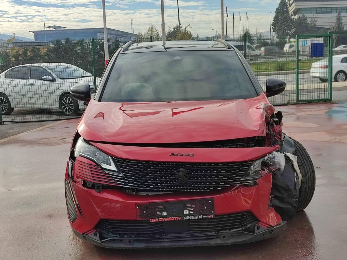 3008 GT 1.5 BLUEHDI 130 EAT8