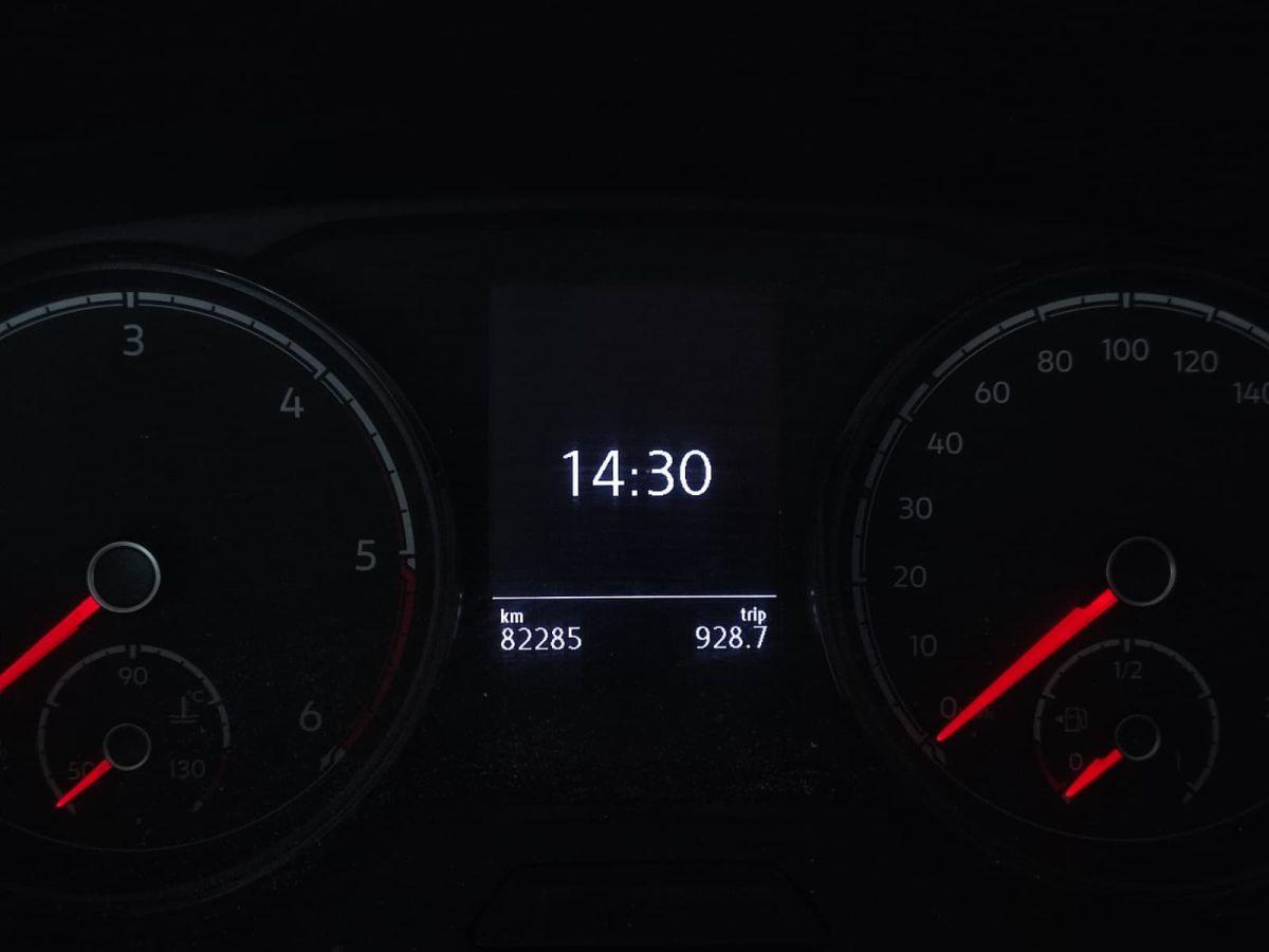 TRANSPORTER KAMYONET 5+1 LWB CIFT KABIN 110