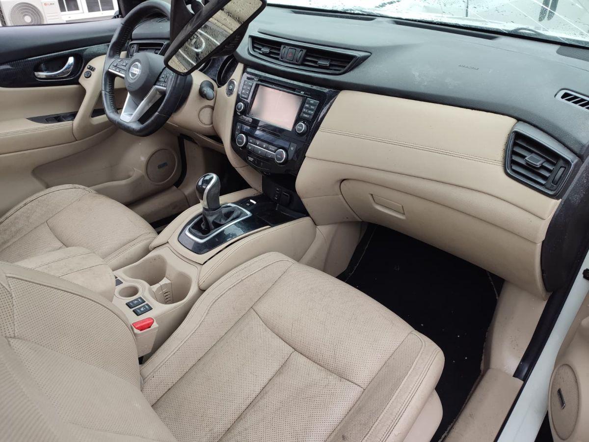 X-TRAIL 1.6 DCI PLATINUM PREMIUM 4x2 X-TRONIC