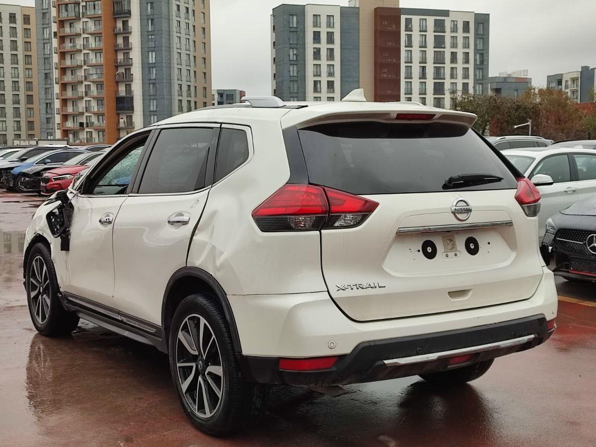 X-TRAIL 1.6 DCI PLATINUM PREMIUM 4x2 X-TRONIC