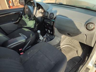 DUSTER LAURATE 1.5 DCI 110 EURO5 4X4