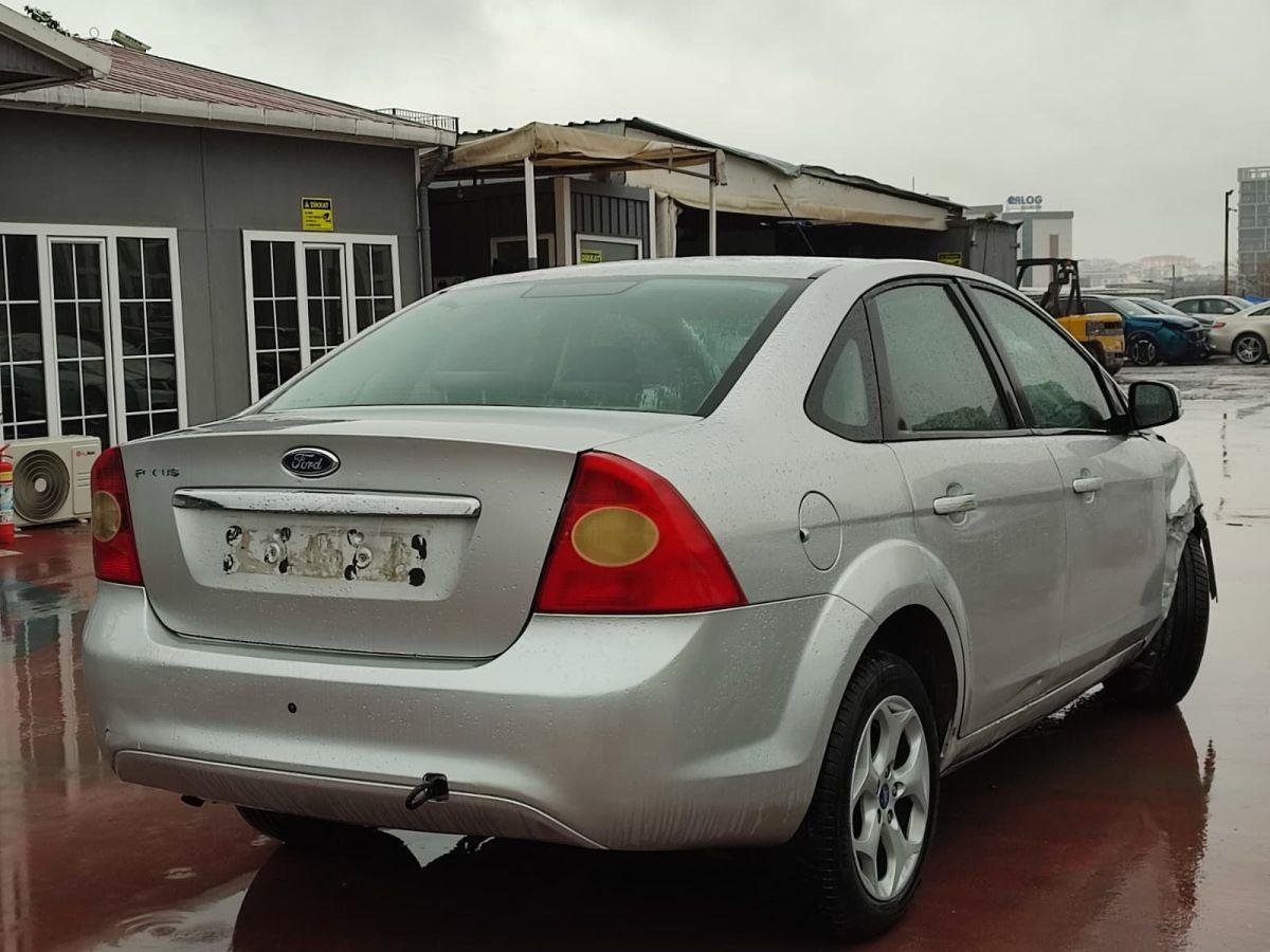 FOCUS TITANIUM 5K 1.6I (115)