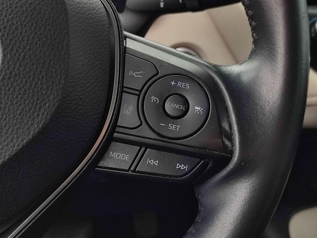 COROLLA  1.8 HYBRID DREAM E-CVT