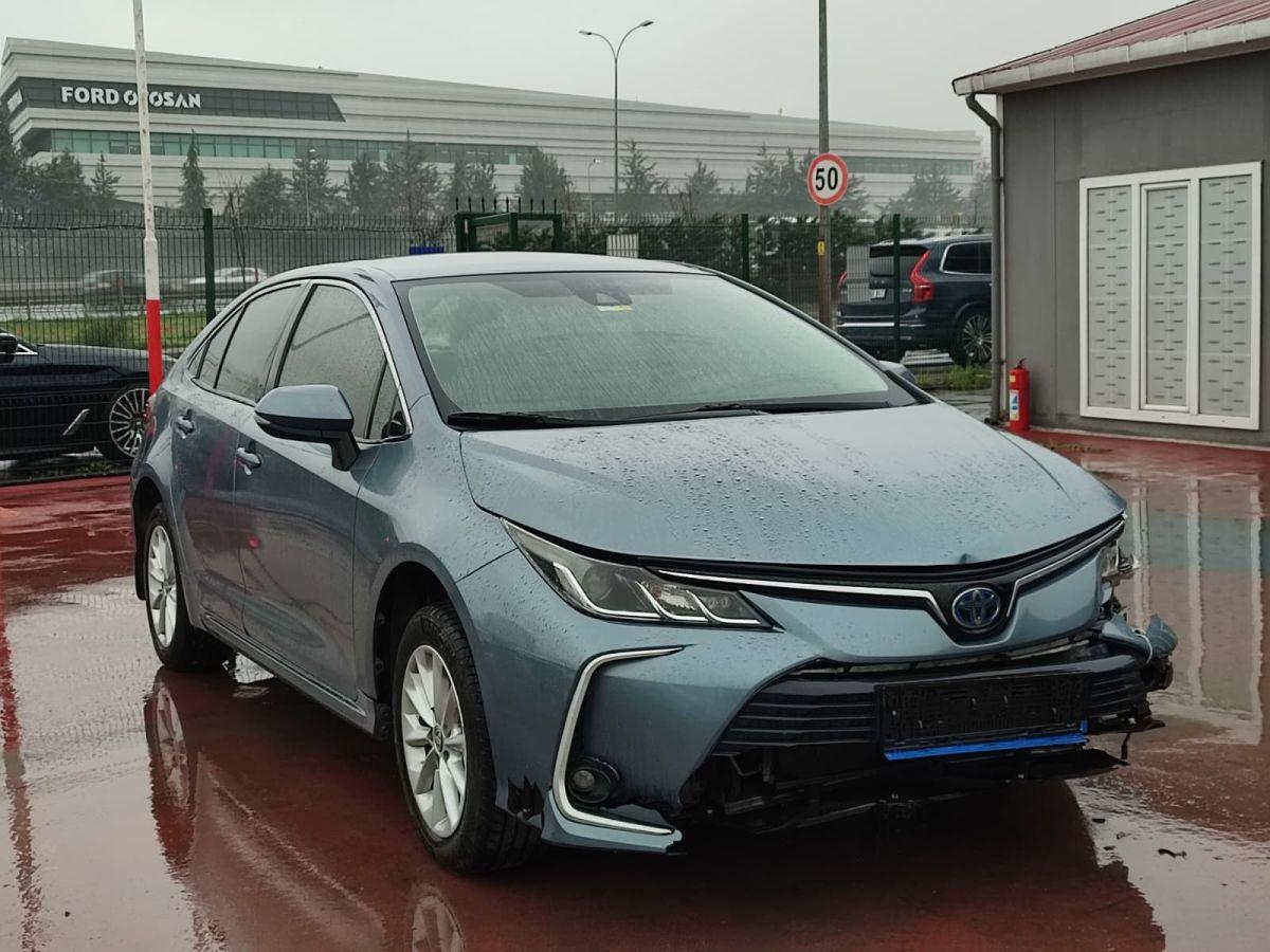 COROLLA  1.8 HYBRID DREAM E-CVT