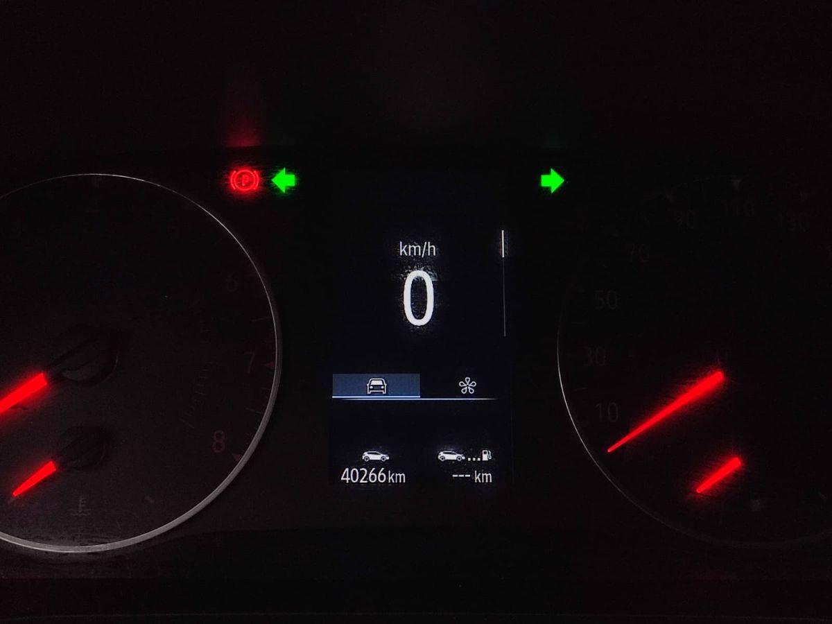 MEGANE SEDAN JOY 1.3 TCE EDC 140 FAZ2