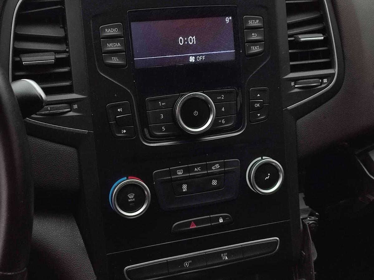 MEGANE SEDAN JOY 1.3 TCE EDC 140 FAZ2