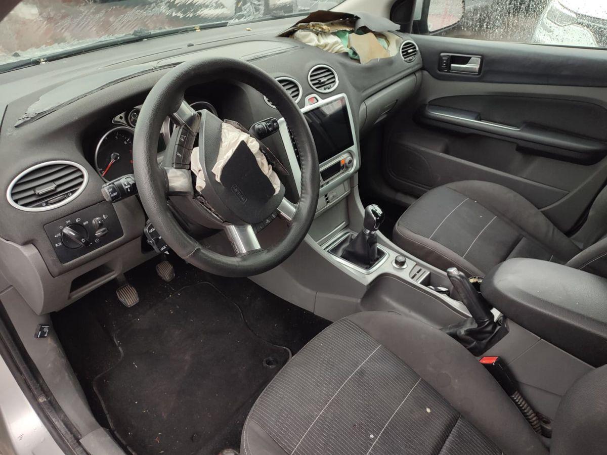 FOCUS TITANIUM 5K 1.6I (115)