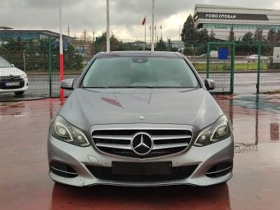 E 250 BLUETEC 4MATIC PREMIUM