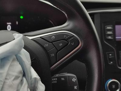 MEGANE SEDAN JOY 1.3 TCE EDC 140 FAZ2