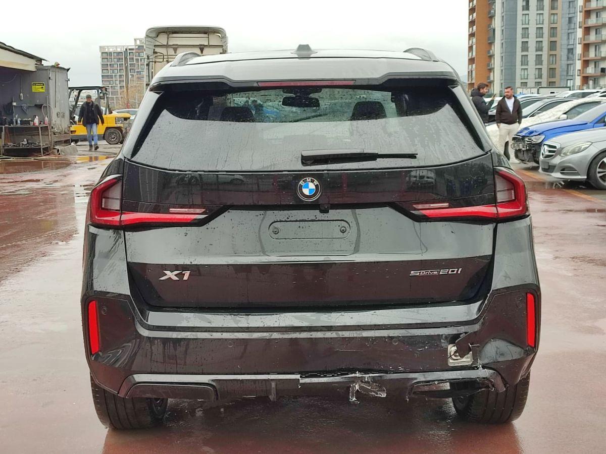 X1 SDRIVE20i 1.5 170 M SPORT