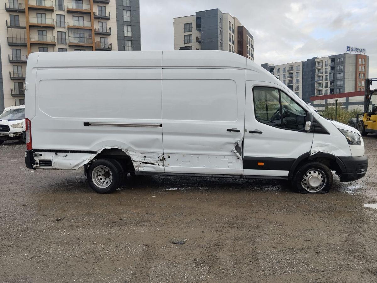 TRAN.ICA3 350ED VAN 15.1M3 2.0 165 J.TREND