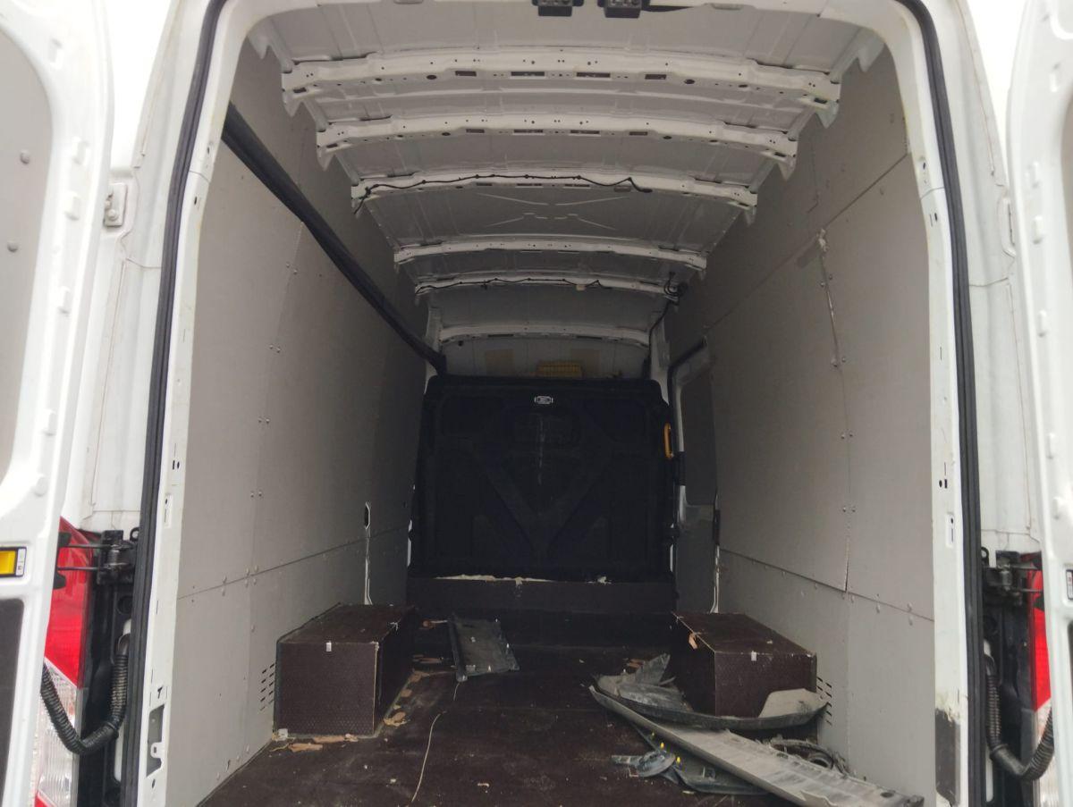 TRAN.ICA3 350ED VAN 15.1M3 2.0 165 J.TREND