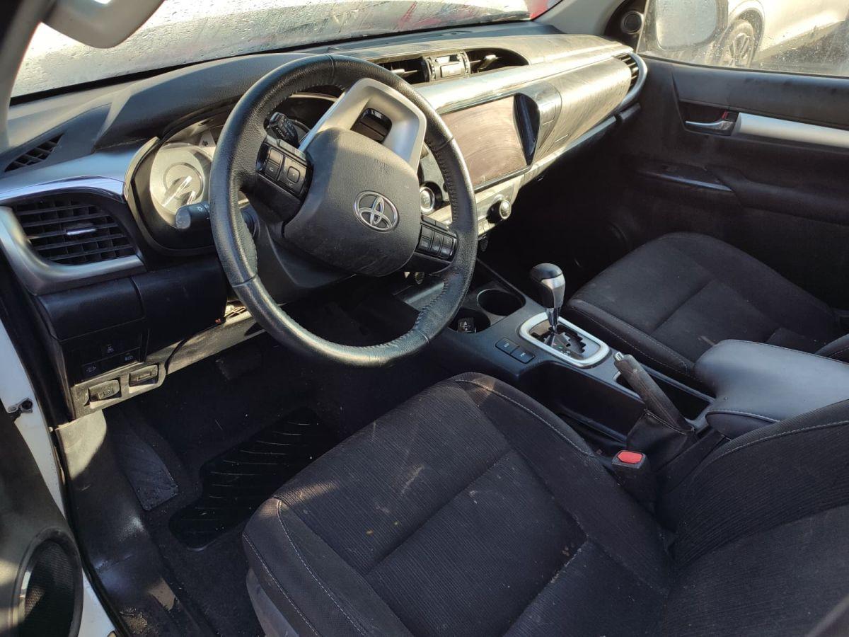 HILUX 2.4 D-4D 150 4x4 ADVENTURE A/T