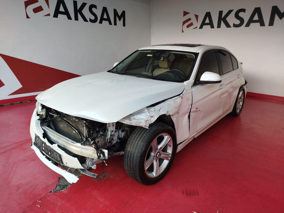 318i SEDAN 1.5 (136) PREMIUM LINE