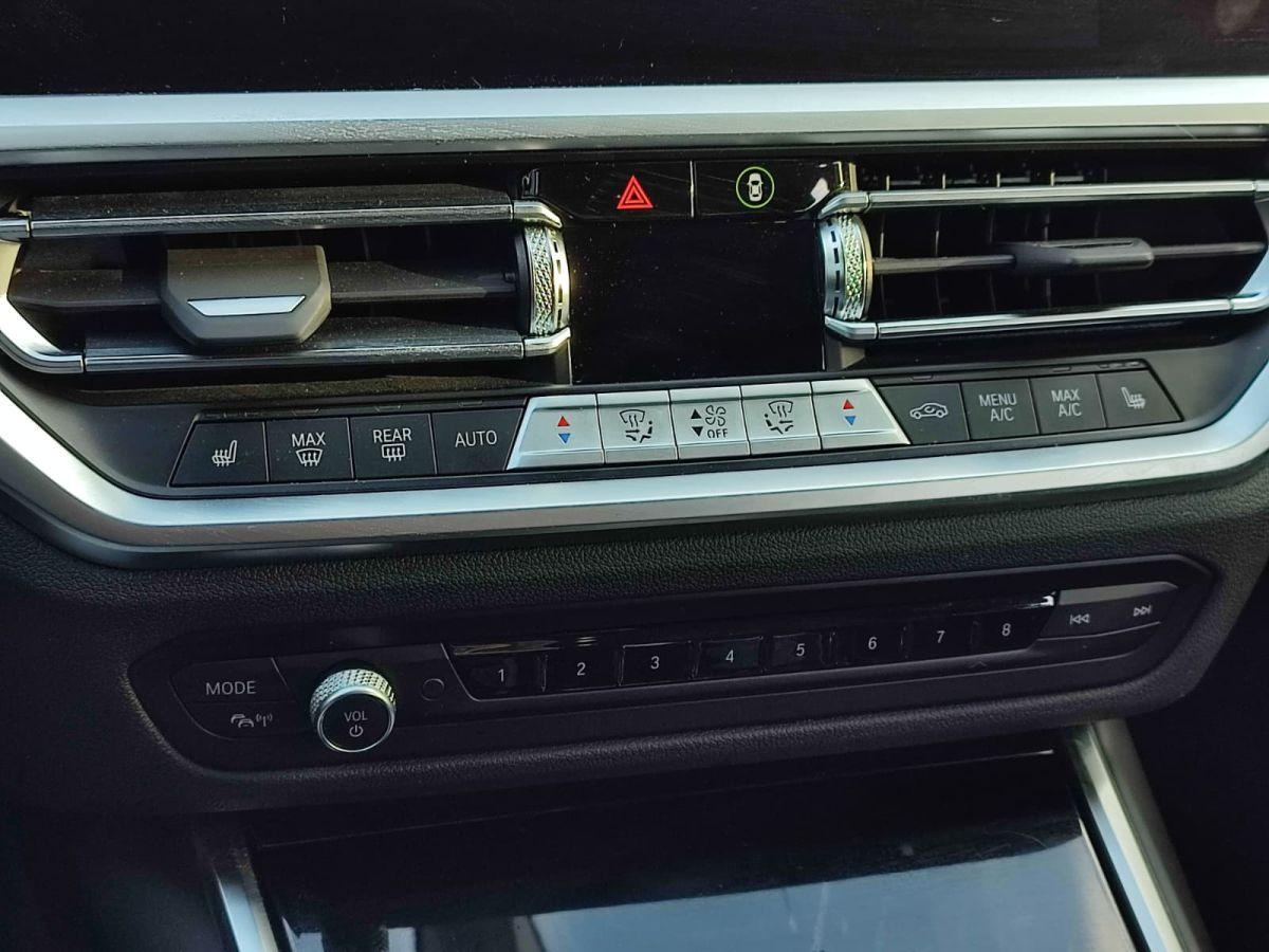 320i SEDAN 1.6 170 SPORT LINE