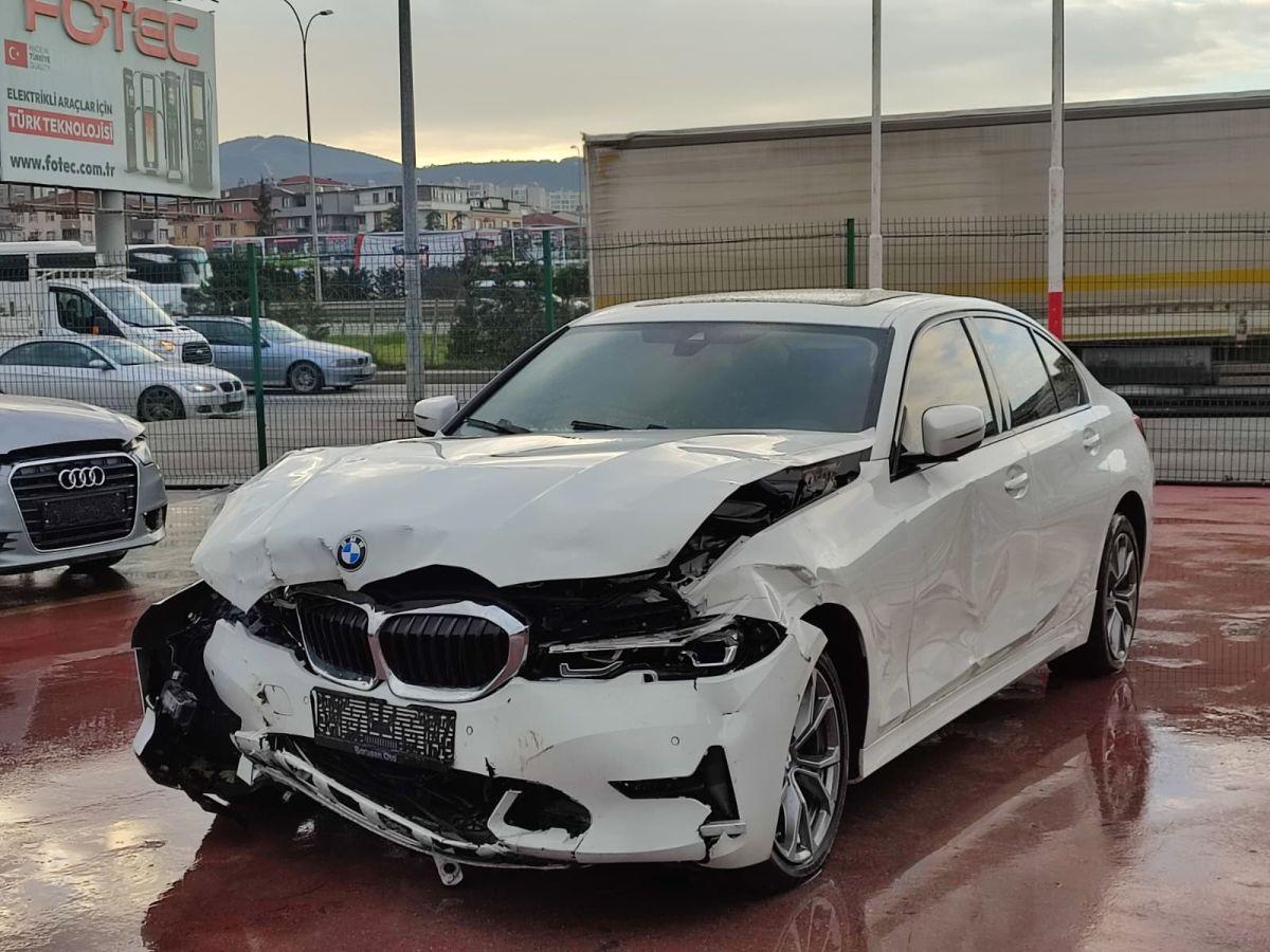 320i SEDAN 1.6 170 SPORT LINE