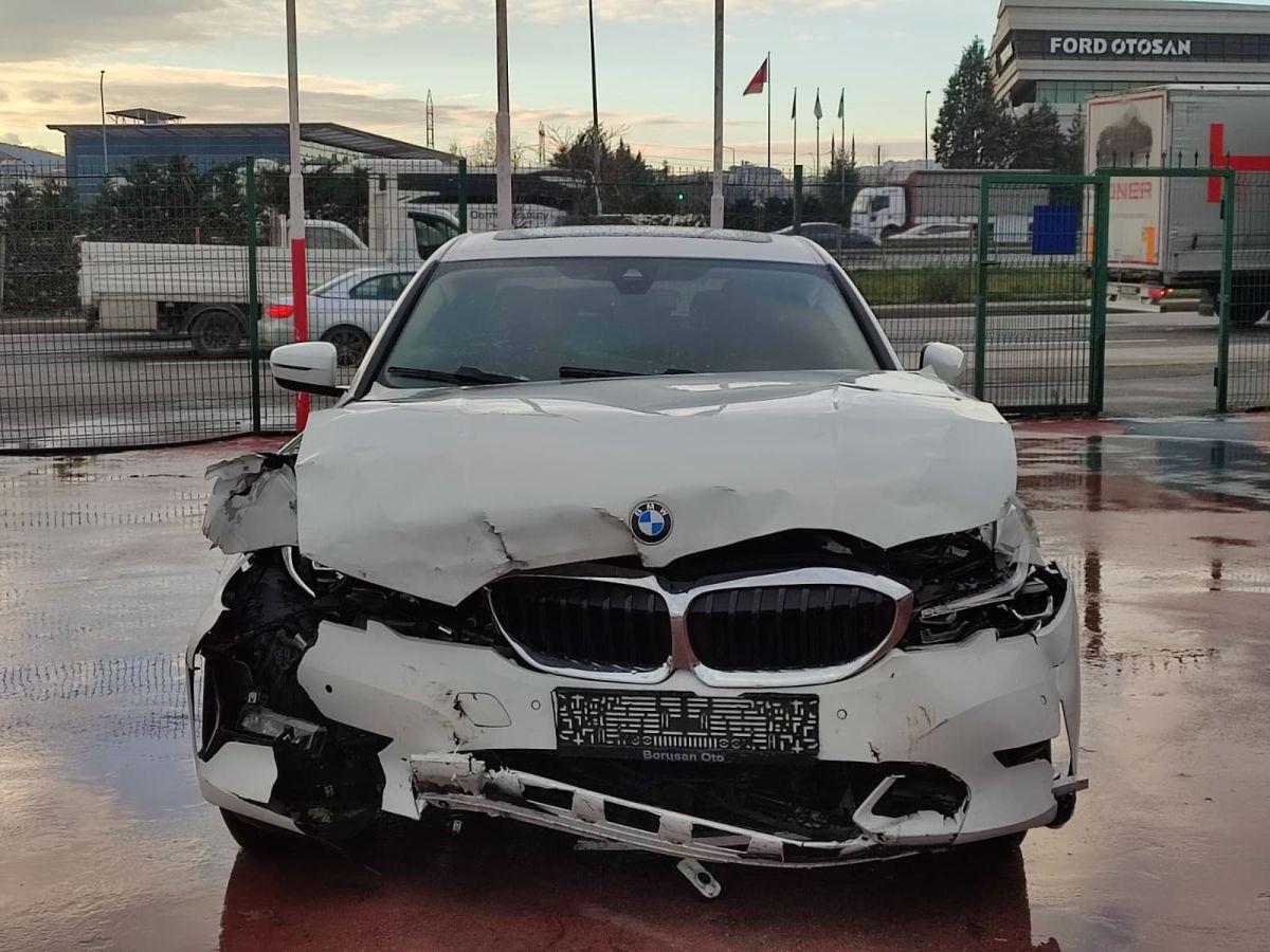 320i SEDAN 1.6 170 SPORT LINE