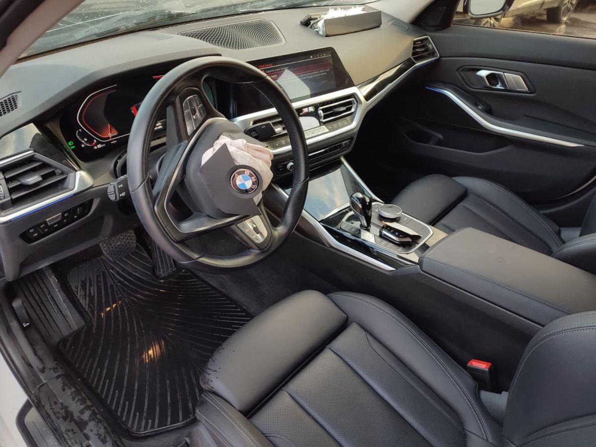 320i SEDAN 1.6 170 SPORT LINE