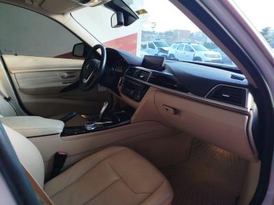 318i SEDAN 1.5 (136) PREMIUM LINE