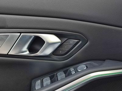 320i SEDAN 1.6 170 SPORT LINE