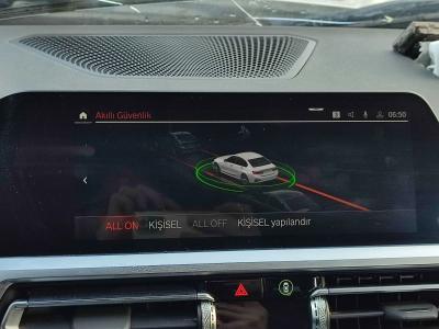 320i SEDAN 1.6 170 SPORT LINE