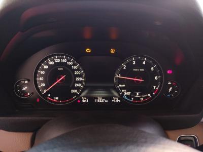 318i SEDAN 1.5 (136) PREMIUM LINE