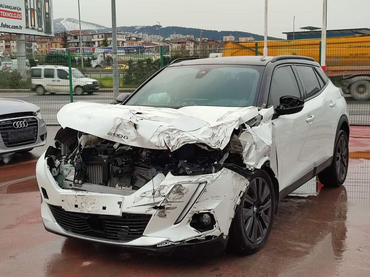 2008 GT-LINE 1.5 BLUEHDI 130 EAT8