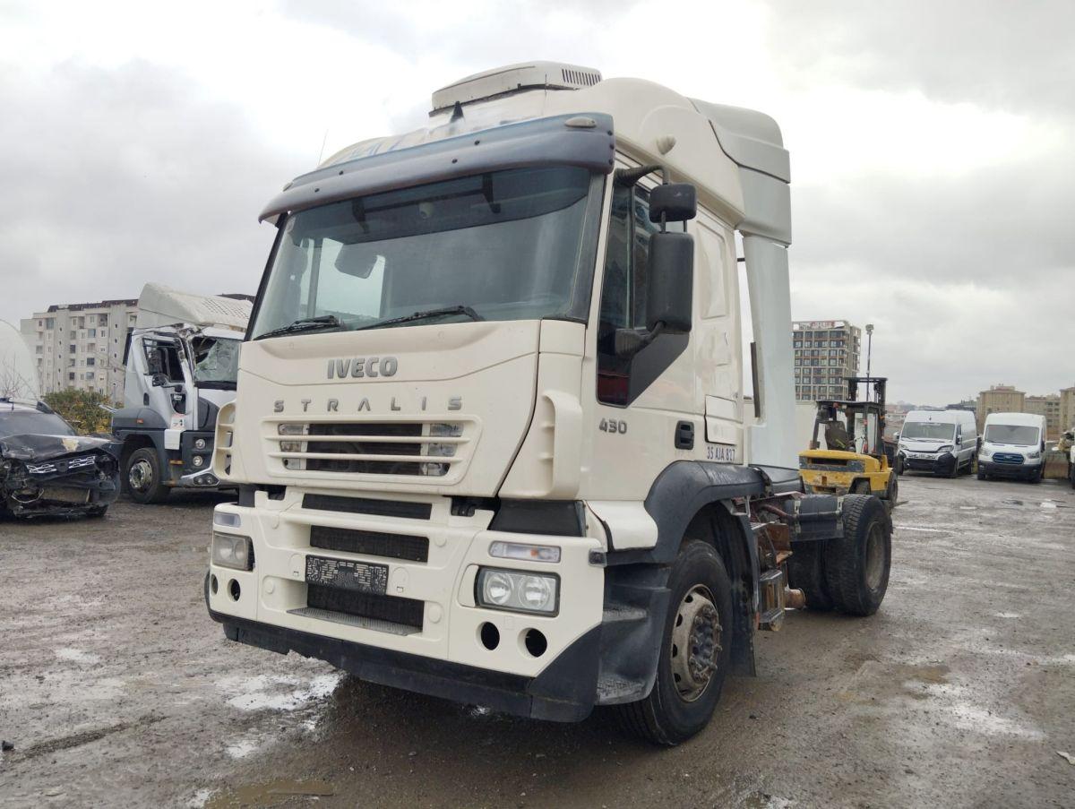 CEKICI STRALIS AT 440 S 43 TP 4X2