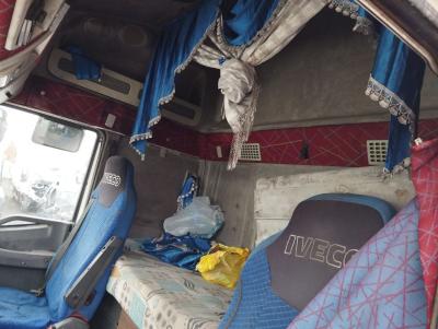 CEKICI STRALIS AT 440 S 43 TP 4X2