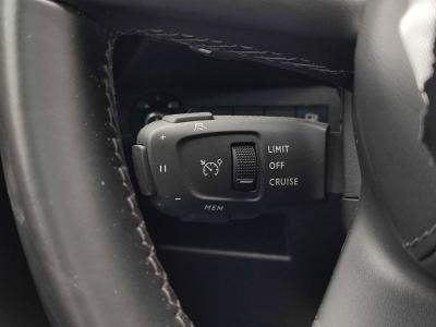 DS 7 ESPRIT DE VOYAGE E-TENSE 4X4 300