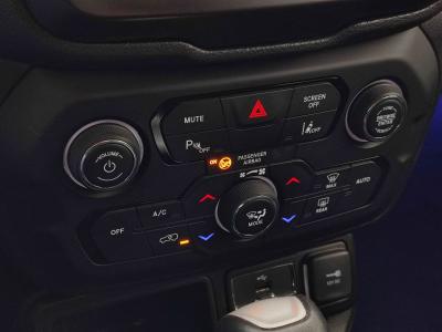 JEEP RENEGADE 1.5 E-HYBRID 130 LONGITUDE