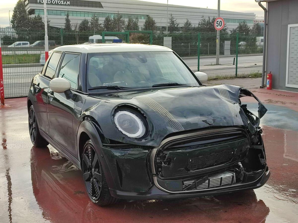MINI COOPER 5 KAPI 1.5 136 RESOLUTE EDITION