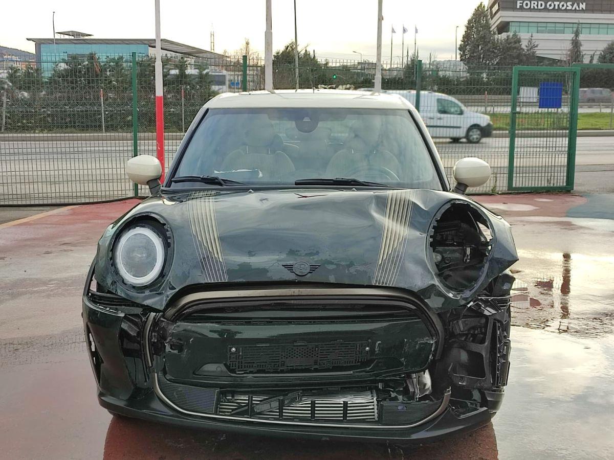 MINI COOPER 5 KAPI 1.5 136 RESOLUTE EDITION