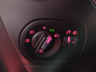 LEON 1.6 TDI CR (105) STYLE