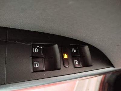 LEON 1.6 TDI CR (105) STYLE