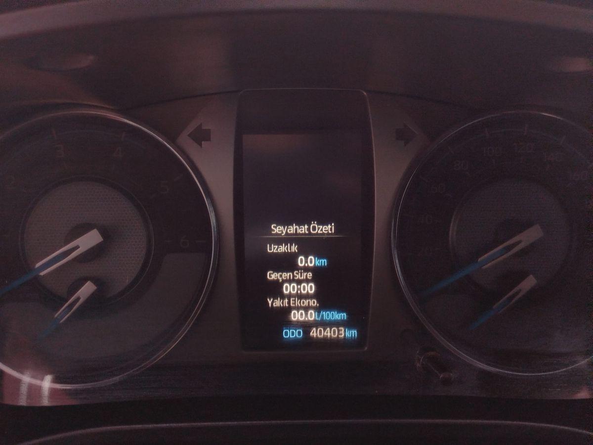 HILUX 2.4 D-4D 150 4*4 INVINCIBLE A/T