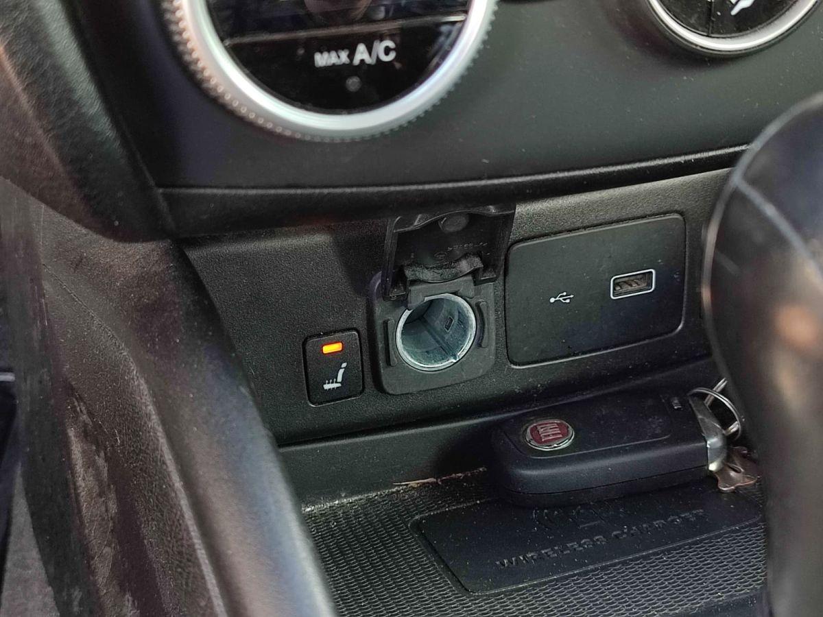 EGEA CROSS WAGON LOUNGE 1.6 M.JET 130 DCT