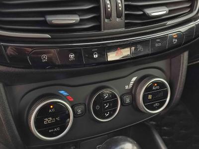 EGEA CROSS WAGON LOUNGE 1.6 M.JET 130 DCT