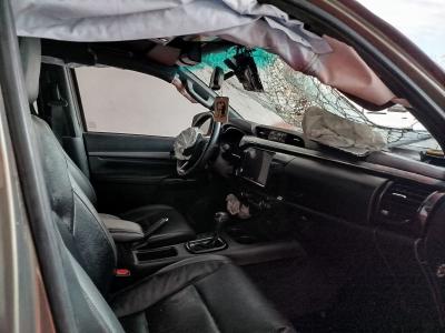 HILUX 2.4 D-4D 150 4*4 INVINCIBLE A/T