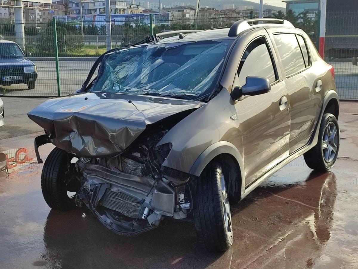 SANDERO STEPWAY TURBO 90 EASY-R E6D TEMP