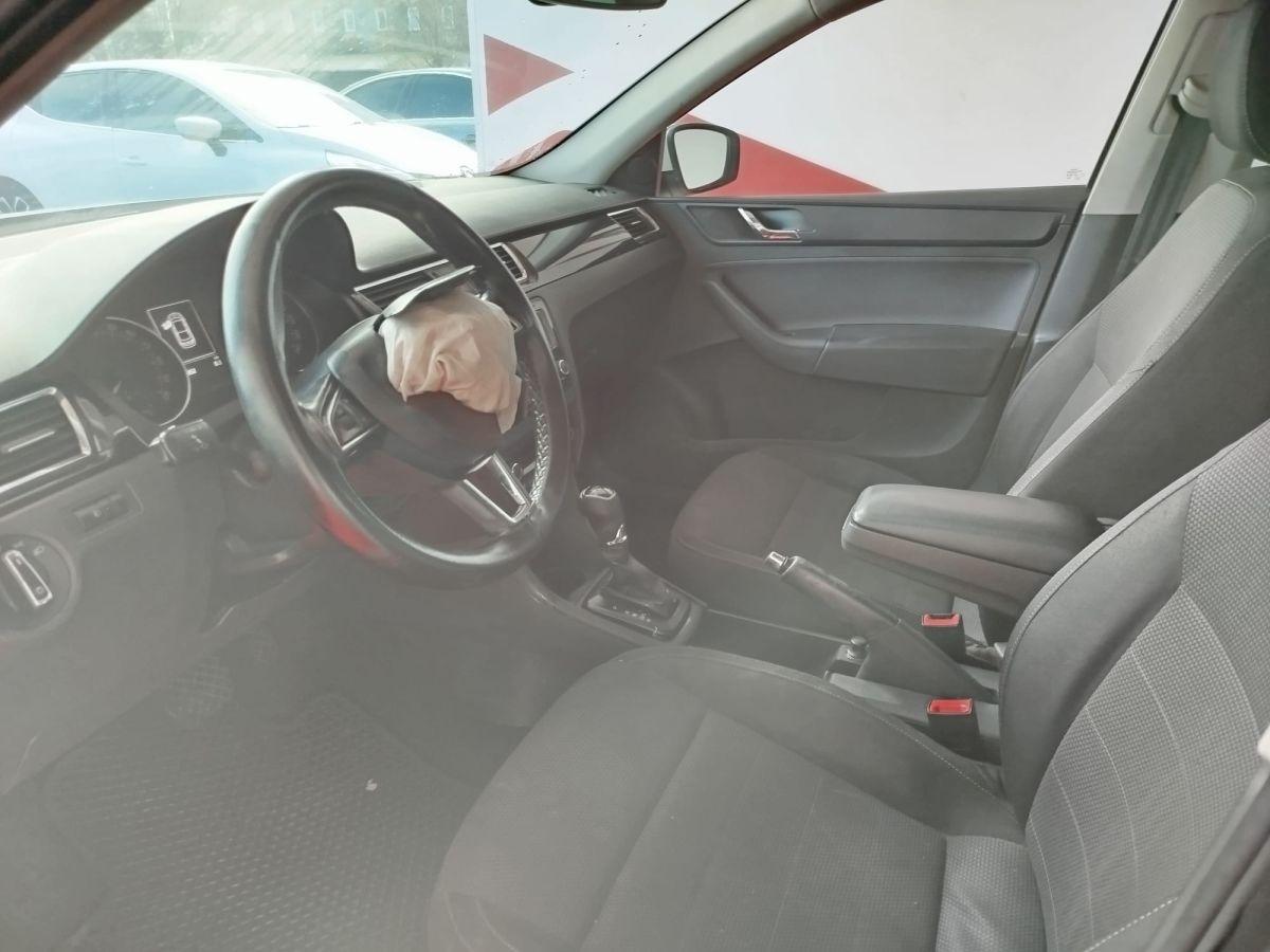 RAPID 1.4 TDI CR 90 GREEN TEC STYLE DSG