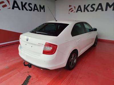 RAPID 1.4 TDI CR 90 GREEN TEC STYLE DSG