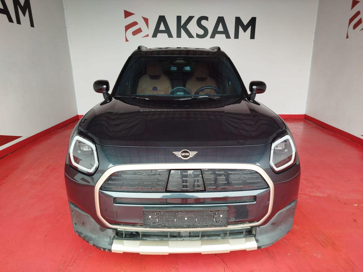 MINI COOPER COUNTRYMAN E 204 FAVOURED