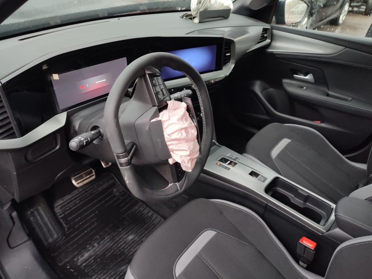 MOKKA 1.2 130 AT8 GS FL