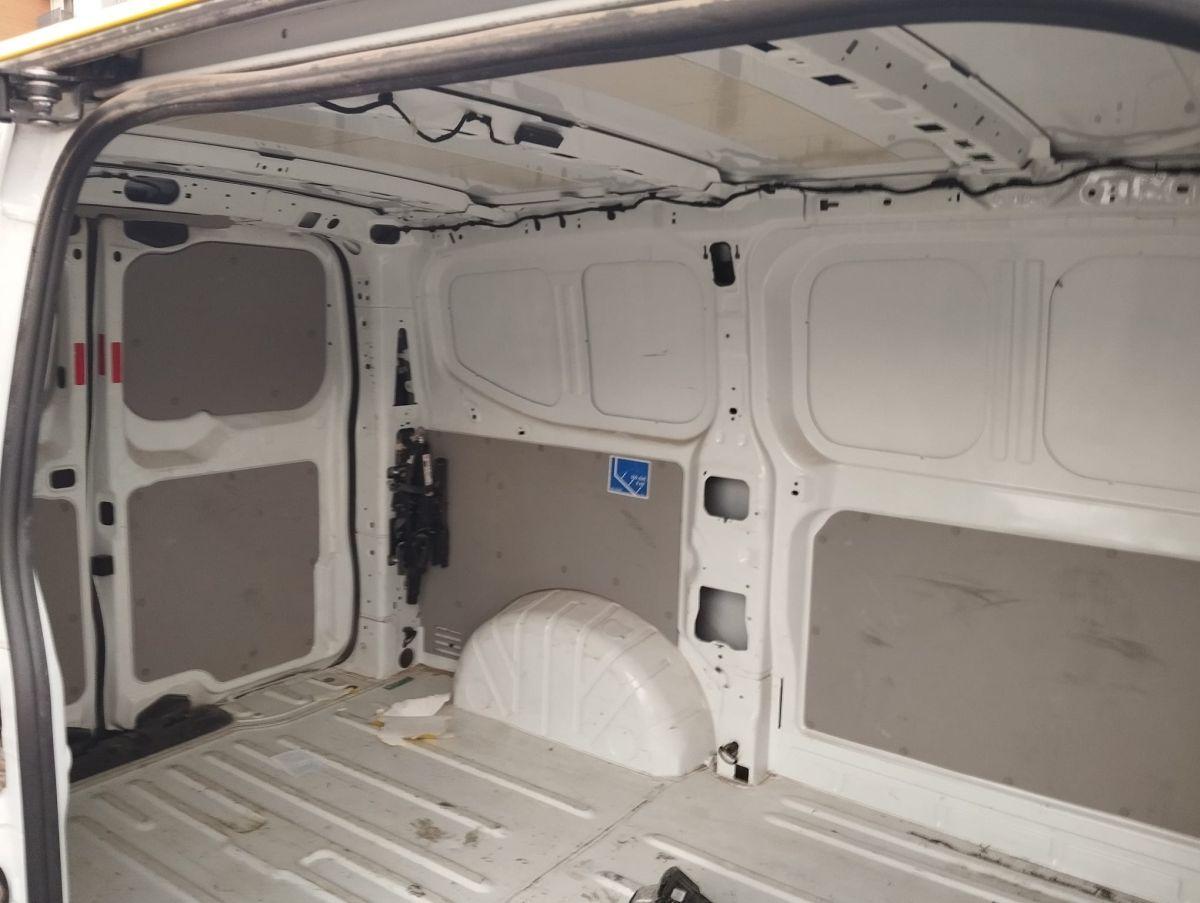 TRANSIT CUSTOM VAN 320S EB UPG 136 TREND